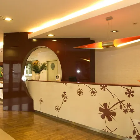 Michelino 75 By The Sydney