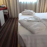 Michelino 75 By The Sydney 3*