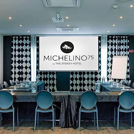 Отель Michelino 75 By The Sydney 3*