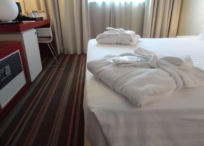 Michelino 75 By The Sydney 3*