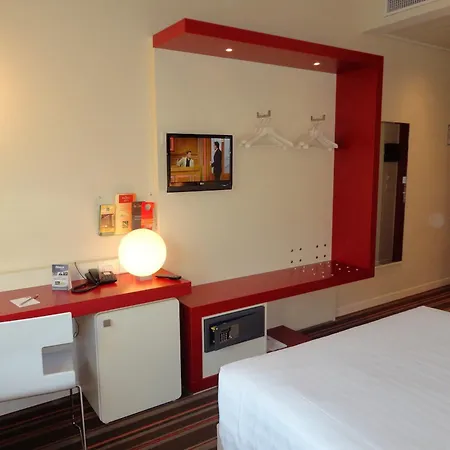 Michelino 75 By The Sydney Hotell