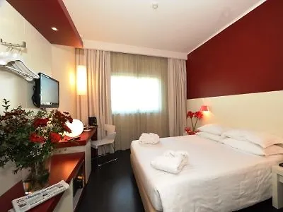 Отель Michelino 75 By The Sydney 3*